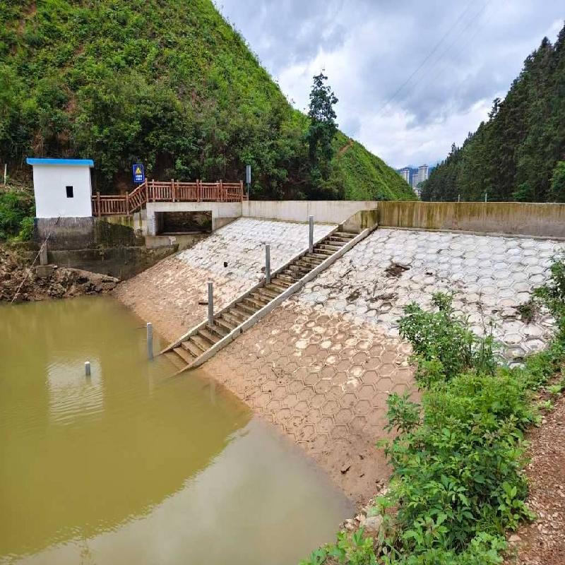 开化县芹阳办事处小桥头村乌桕水库公开挂牌招租