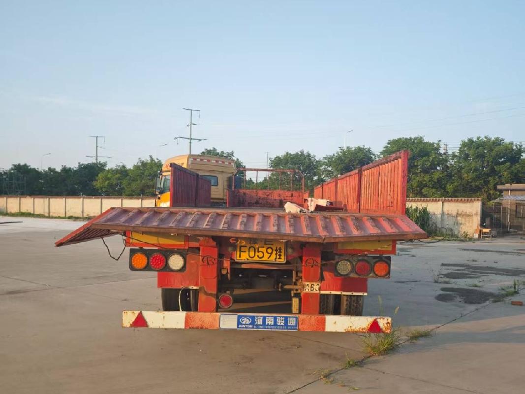 3台牵引车及1台挂车（№XG2620）整体转让公告(国资监测编号GR2026JS4002469)