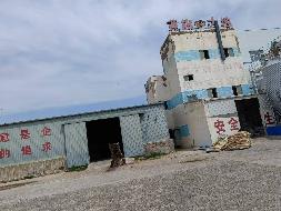 镶黄旗第四居民区太平桥北侧镶黄旗粮油收储库的房地产及机器设备出租（年租金底价160100元，租期3年）(国资监测编号GR2026NM1002912)