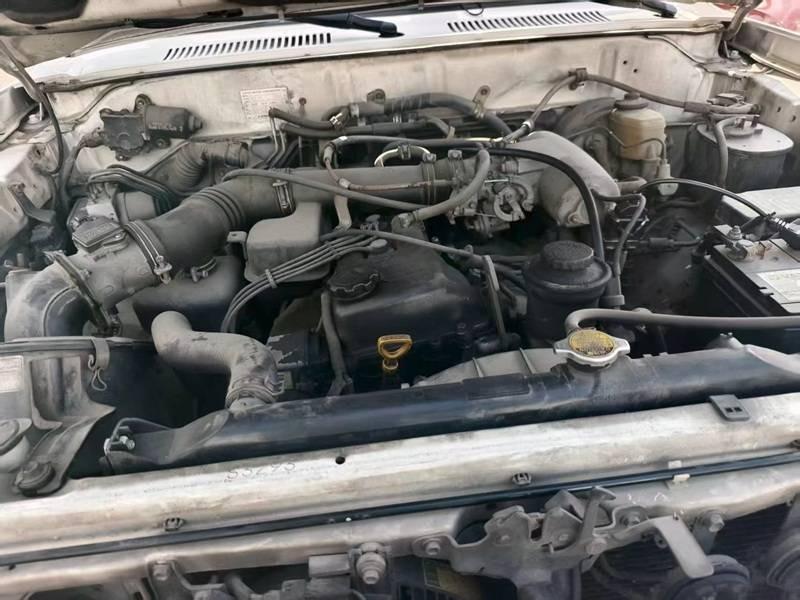 （苏D8HH98）陆地巡洋舰霸道2694CC2.7L小型越野客车转让公告(国资监测编号GR2026JS2002530)