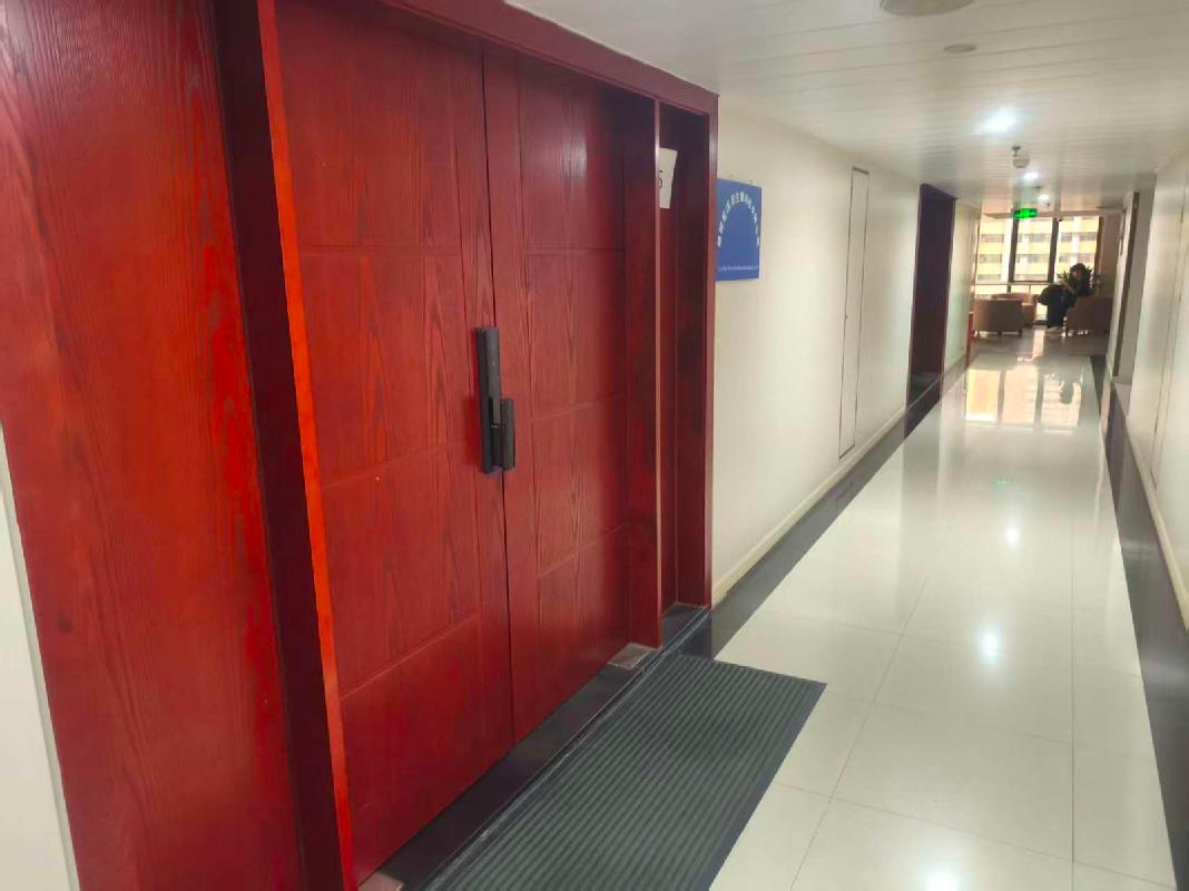 广东省深圳市罗湖区嘉宾路2001号B座八楼801-803房（275㎡）及九楼901-914房（1290㎡）(国资监测编号GR2026HN1001606)