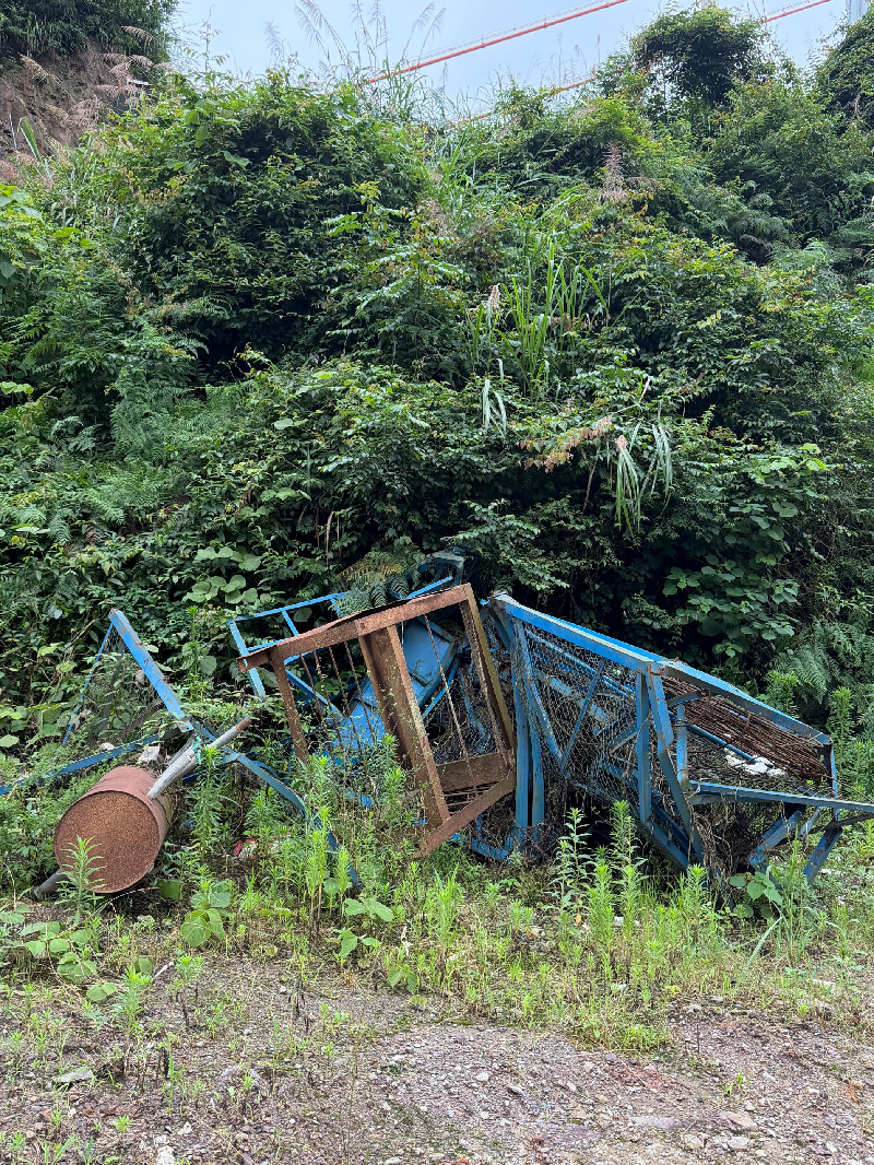 废旧槽钢、工字钢、钢管及螺旋管等边角料一批 （预估总重量约30吨）
