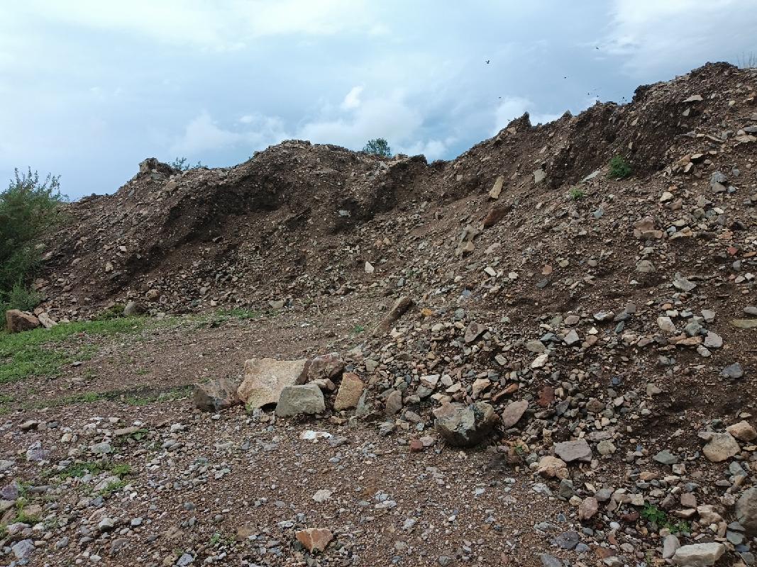 科右前旗大石寨镇大石寨村易地搬迁安置点山洪沟治理项目约6008.42立方米砂土料转让（科右前旗国有资产投资运营有限公司）