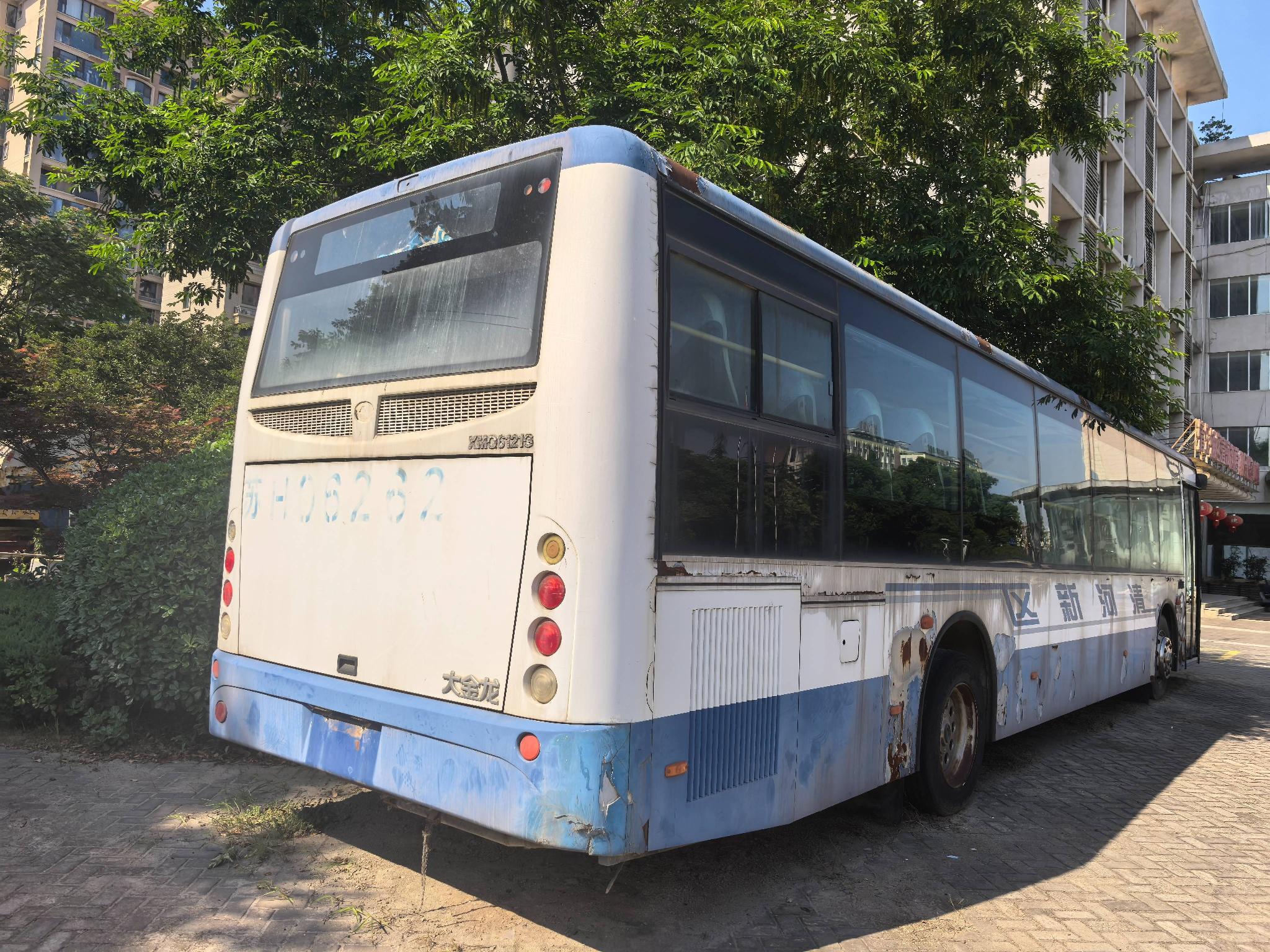 一辆金龙大巴（苏H06262）报废处置公告转让公告