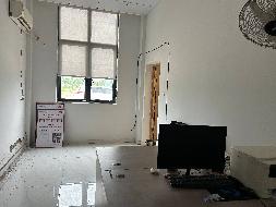 衢江区东港街道野鸭垅村文化礼堂一楼房产（原值班室）公开挂牌招租