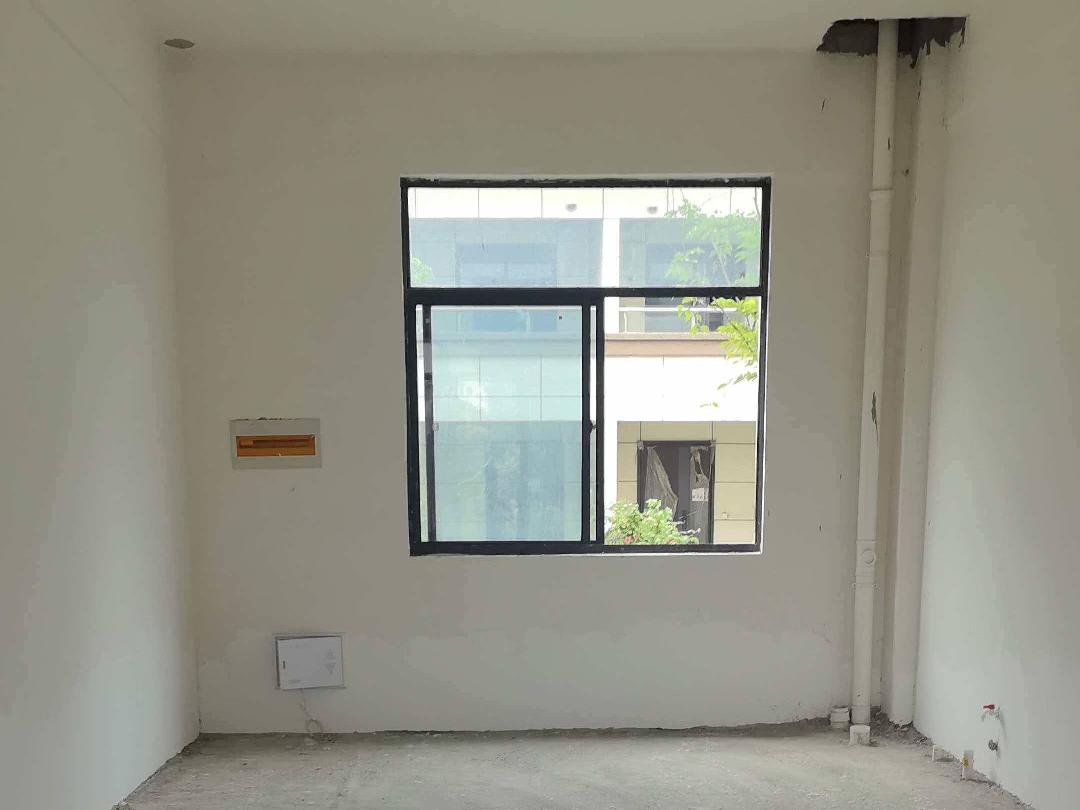 杉荷居S3幢1-6室招租公告