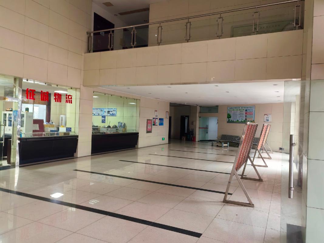 湖南省长沙市开福区湘江北路一段462号湖南长沙新港有限责任公司三办9套物业