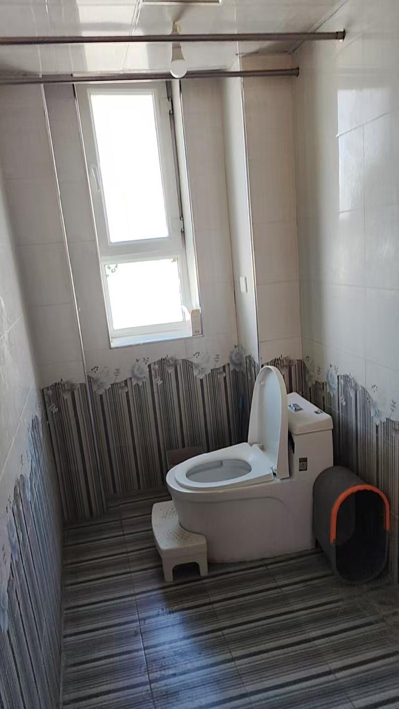 新疆交通建设投资控股有限公司转让位于塔城市杜别克区光明路东方嘉苑小区15号楼4单元501室住宅房产(国资监测编号GR2026XJ1001229)