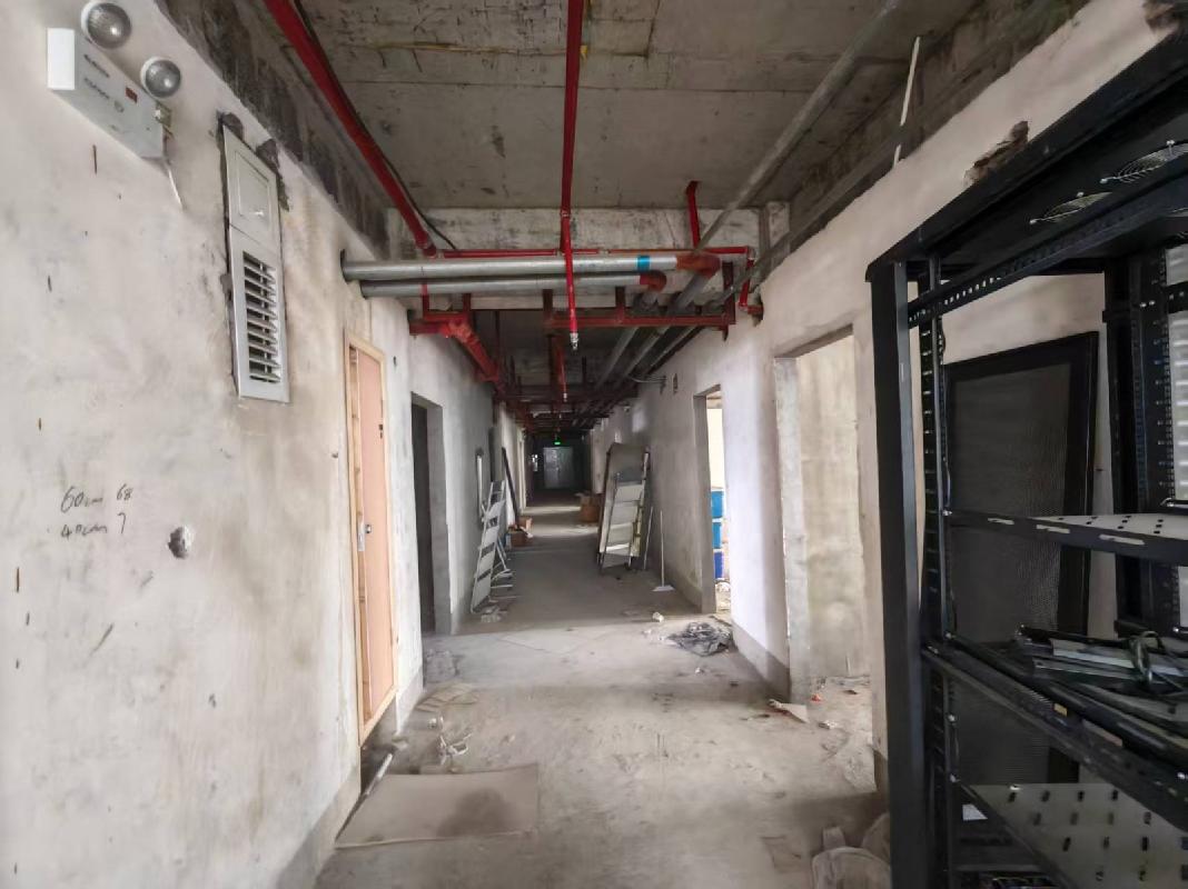 【湖南银行岳阳分行】岳阳市金辉·巴陵华庭二期1409室、1509室、1609室、1709室、1809室的房产出租(国资监测编号GR2026HN1002093)