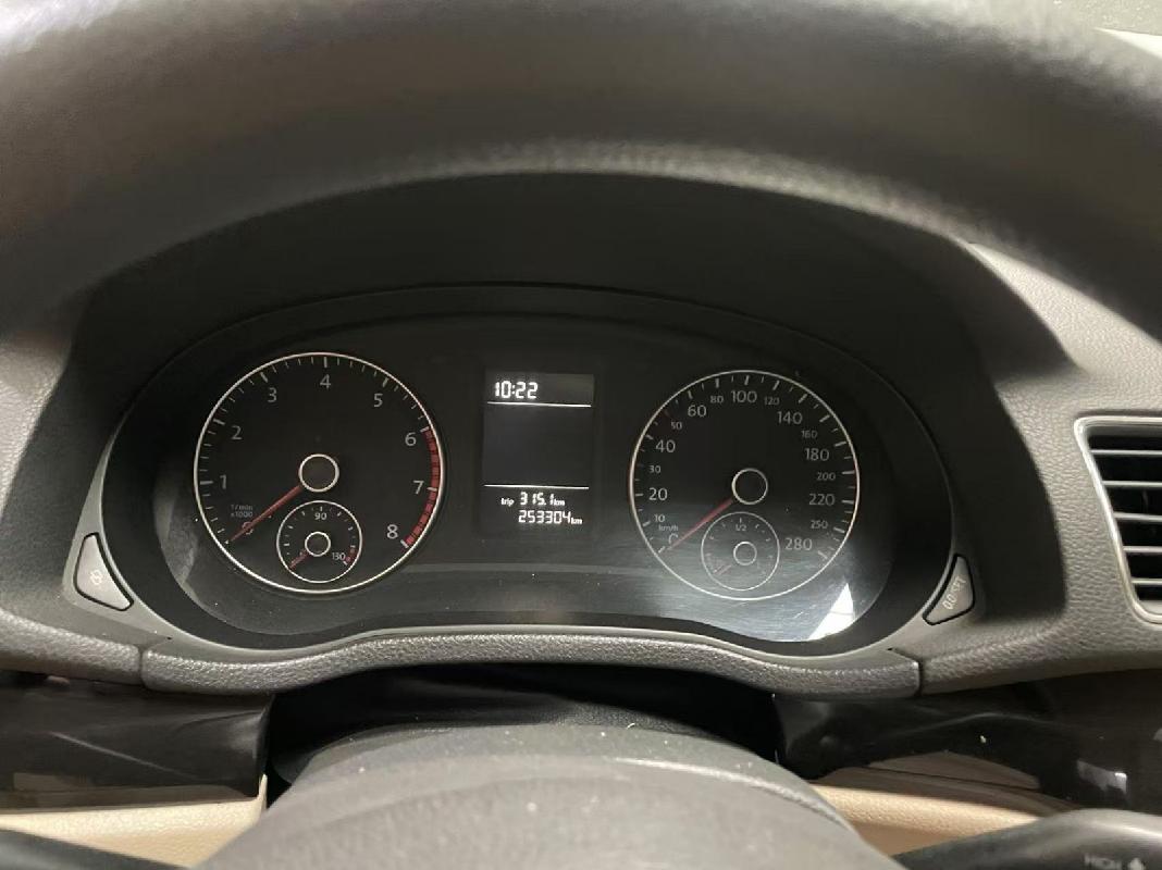 大众汽车牌SVW71810HJ小型轿车（皖R70058）转让公告(国资监测编号GR2026AH2001793)