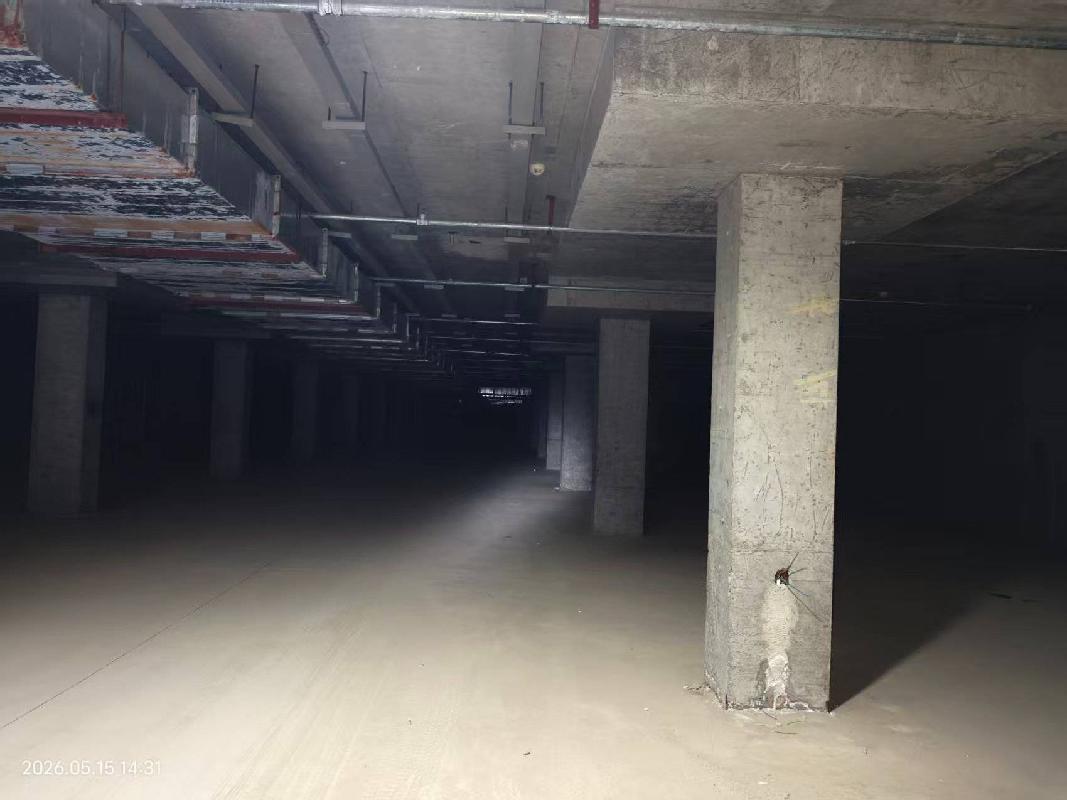 突泉县突泉镇春州城市广场415个地下车位分别转让(国资监测编号GR2026NM1003086)