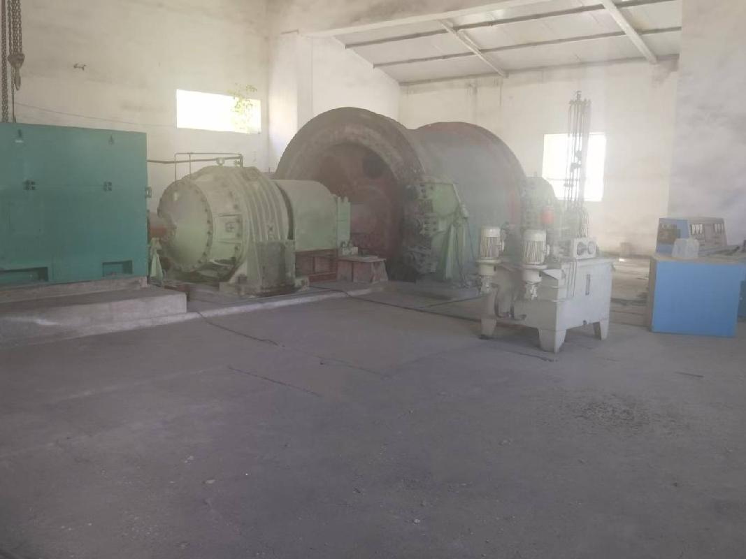伊犁南岗建材（集团）有限责任公司喀赞其煤矿东井转让一批废旧物资