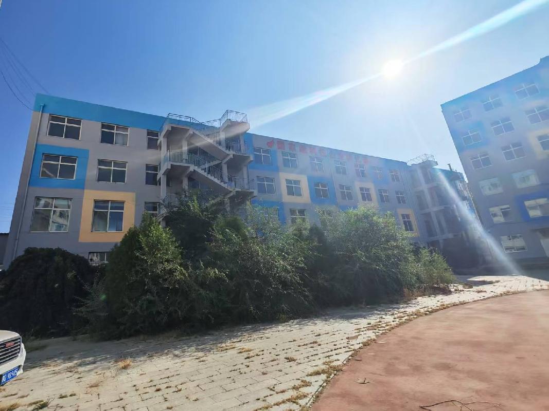 内蒙古自治区赤峰市红山区原赤峰学院附属中学公开招租（租金底价3309560.00元/年，租期5年）(国资监测编号GR2026NM1003187)