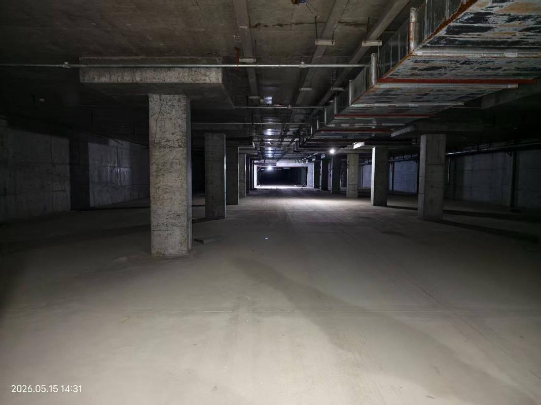 突泉县突泉镇春州城市广场415个地下车位分别转让(国资监测编号GR2026NM1003086)