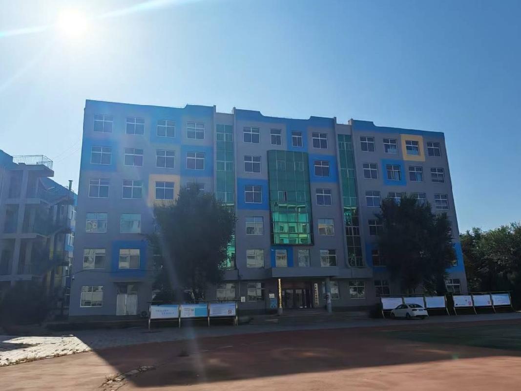 内蒙古自治区赤峰市红山区原赤峰学院附属中学公开招租（租金底价3309560.00元/年，租期5年）(国资监测编号GR2026NM1003187)