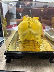 猪造型999足金摆件（506.37g）1个