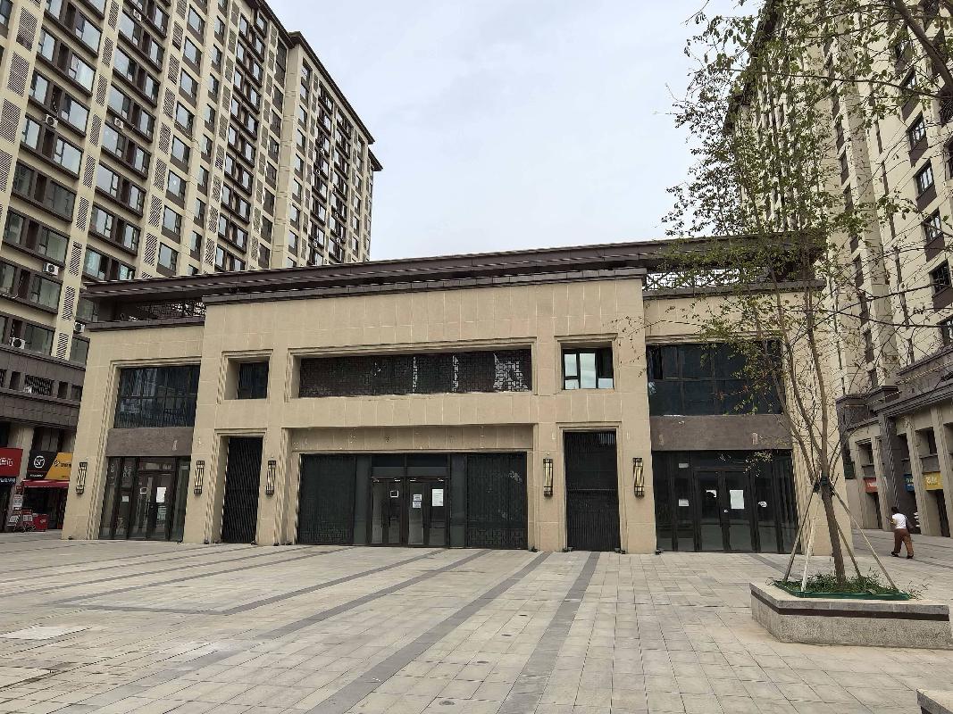 新疆城建鸿业投资发展有限公司租赁位于乌鲁木齐高新技术产业开发区（新市区）北京北路88号京府商住小区（一标段）17#商业楼201、202商业房地产（资产包一）(国资监测编号GR2026XJ1001288)