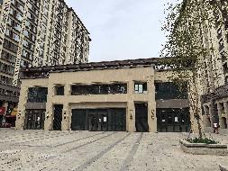 新疆城建鸿业投资发展有限公司租赁位于乌鲁木齐高新技术产业开发区（新市区）北京北路88号京府商住小区（一标段）17#商业楼201、202商业房地产（资产包一）(国资监测编号GR2026XJ1001288)
