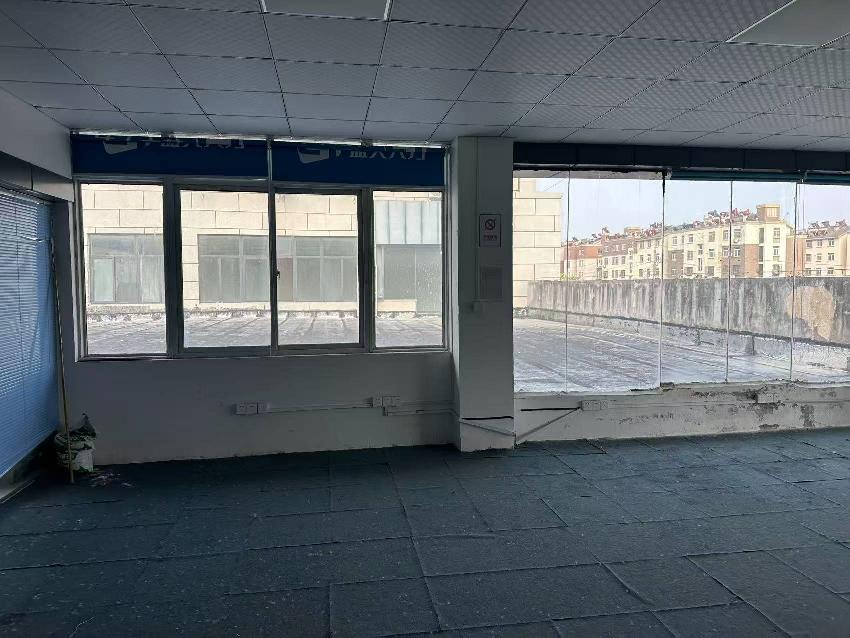 淮安经济技术开发区鸿海北路8号汇金行.魅力东方2-305室招租公告