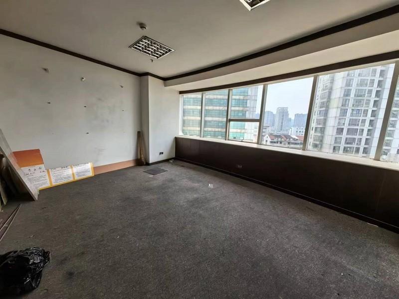 常州市天宁区延陵西路23、25、27、29号（投资广场）705号办公用房转让公告(国资监测编号GR2026JS2002776)