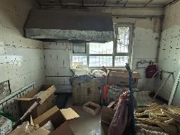 奎屯市市场管理服务中心位于西区农贸市场金波园72-17号（33.63㎡）商铺对外招租租期3年