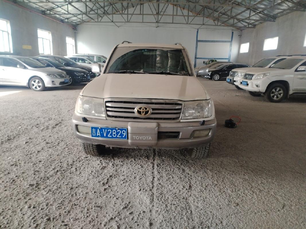 中国石油昆仑物流有限公司吉林分公司转让1辆丰田牌小型普通客车（吉AV2829）(国资监测编号GR2026XJ1001379)
