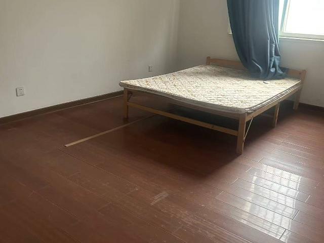 淮安经济技术开发区深圳路26号汇金行.亿鑫花苑1幢107室招租公告