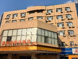 牡丹江民航大厦（东二条路137号）1-6层（除1层售票处）房屋整体出租交易公告(国资监测编号GR2026HL2004325)