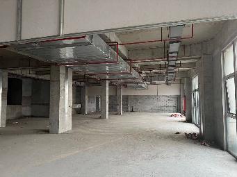 春风苑3号楼12-2室中间部分招租公告