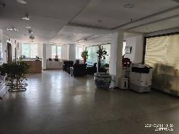 甘肃省兰州市城关区酒泉路街道金昌南路213号第1单元18-19层1810室住宅房产转让公告（第三次）
