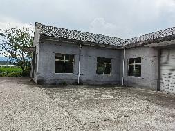 衢江区杜泽镇堰坑头村原堰章小学物业用房公开挂牌招租