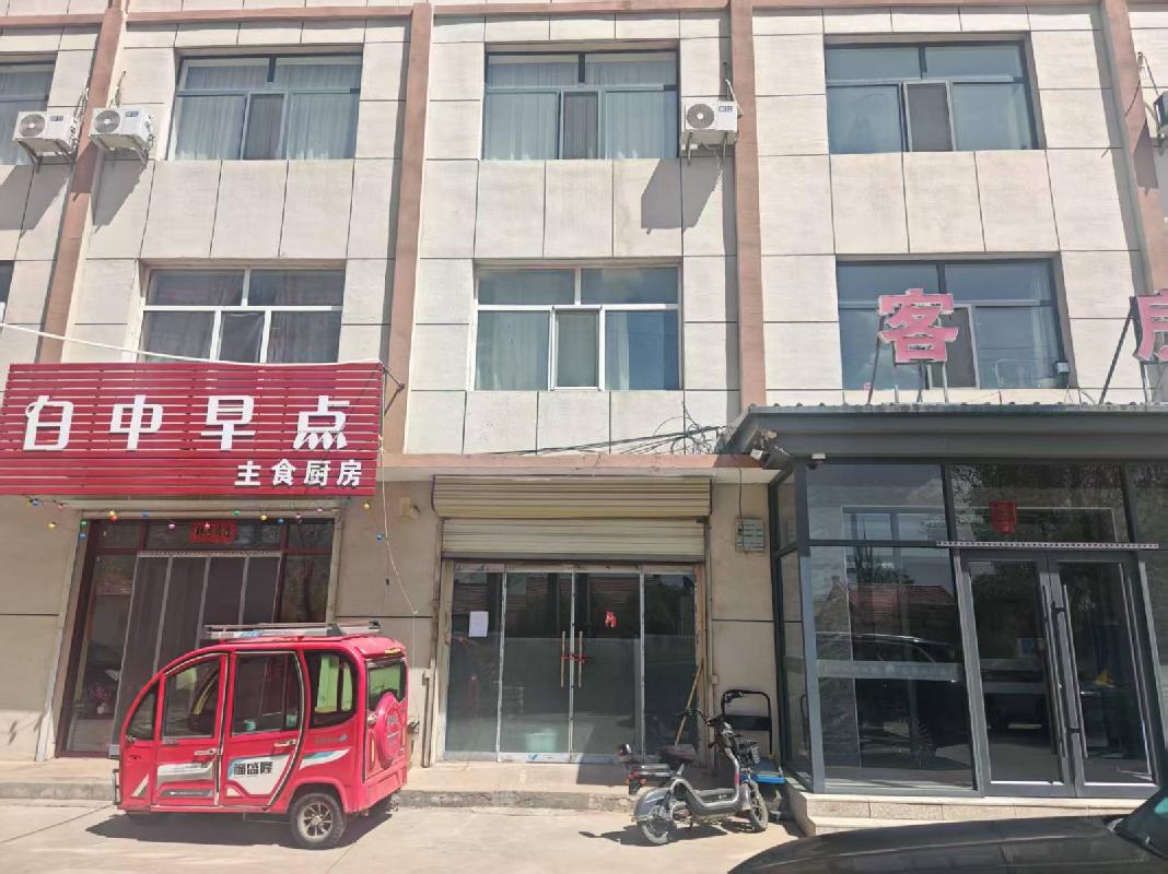 乌兰察布市察哈尔右翼后旗白音察干镇教育园区营业楼-108室（S108商铺）公开招租（年租金底价：3000元/年，租期：1年）