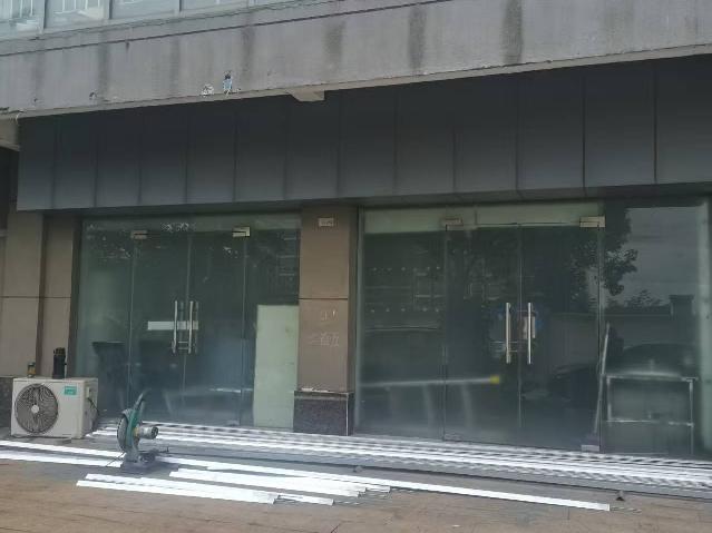 淮安经济技术开发区鸿海北路8号汇金行.魅力东方5-133室招租公告