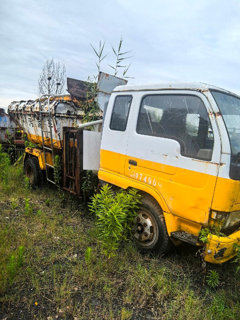 稀浆封层车、污泥运输车、自卸运输车等101台车辆和铣刨机、轮式摊铺机等84台设备共计185项资产转让公告(国资监测编号GR2026AH2001819)