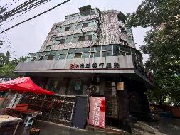 天水市武山县城关镇解放路一处营业用房转让公告