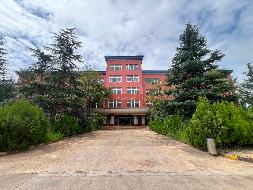 云南红塔滇西水泥股份有限公司老厂区、老矿山28项工业办公用房、配套用房及场地租赁