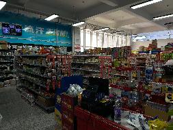 内蒙古商贸职业学院食堂三楼超市公开招租（年租金底价：281332元，租赁期限：3年）
