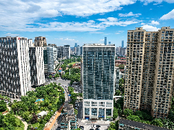 长沙市雨花区雨花路88号裕华名苑(大鸿杰座)4栋21层办公物业招商（租售）公告