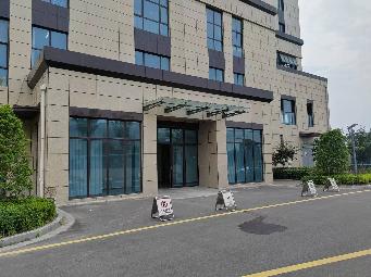 东城领寓1101-1105室招租公告