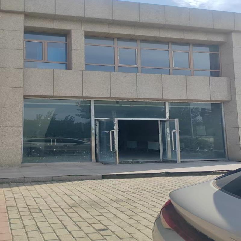 包头市东河区北梁北八区底店 4 号楼 7、8、9 号的底店出租