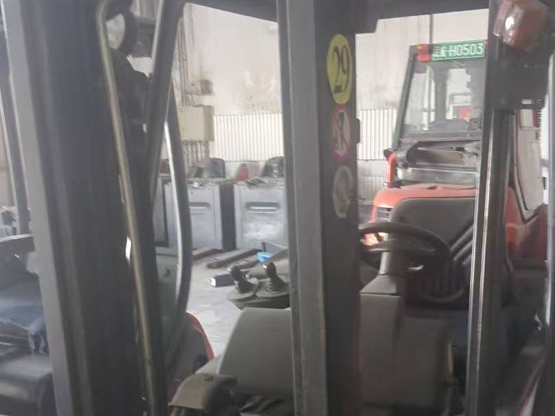 新疆机场（集团）有限责任公司转让一辆叉车（8）(国资监测编号GR2026XJ1001353)