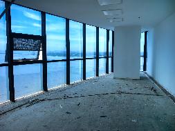 芜湖市镜湖区观澜路1号滨江商务楼A楼1701室南侧部分房产出租公告(国资监测编号GR2026AH2001825)