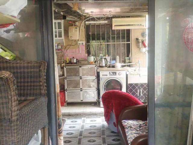 无锡市新街家园18栋某住宅转让转让公告