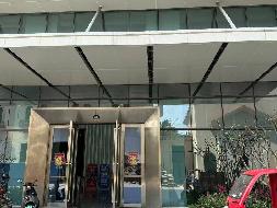 海口市龙华区金濂路1-3号金牛岭片区B-5-02地块项目10#楼第6层601-608共8套房产和地下室-2层-2G075--2G082共8个停车位分别打包转让