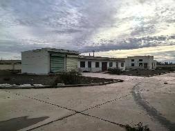 甘肃省酒泉市瓜州县渊泉镇北大桥集镇瓜州新区土地使用权及地上建筑物转让公告