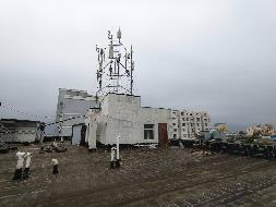 新源县国投公司位于新源镇光明路116号原残联楼顶约30㎡对外招租，租期五年