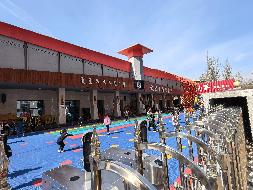 内蒙古呼和浩特市金川开发区汇金道西侧金川电力城院内丽山湖大酒店招租（年租金底价529941元租期，租期3年）(国资监测编号GR2026NM1003293)