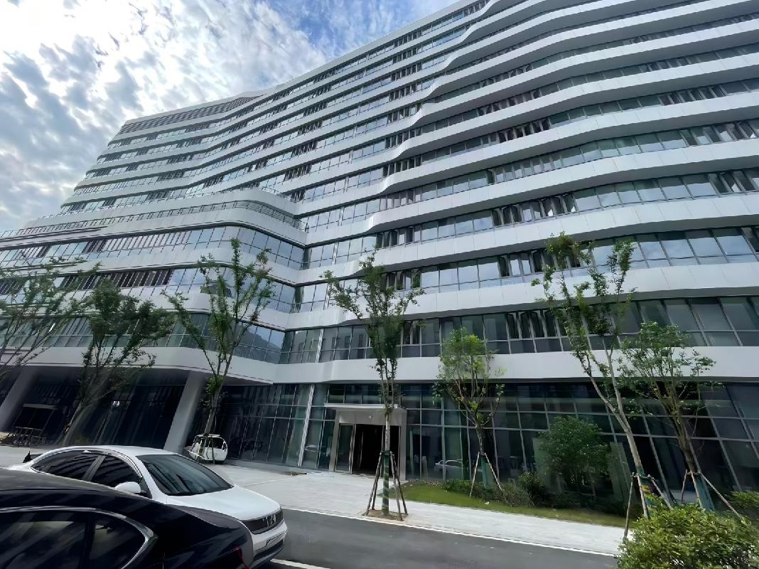 [芜湖市]繁昌经济开发区繁擎智汇科技园科创中心一楼一处场地（便利店）出租公告