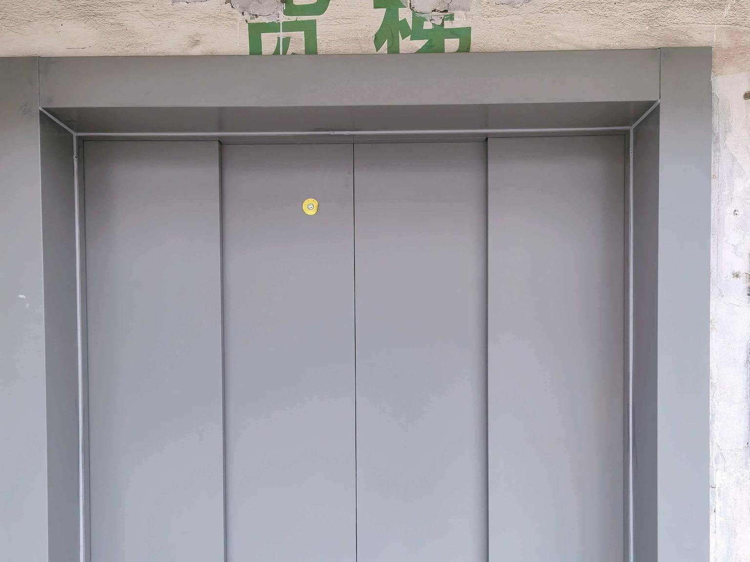 灯具城物流园仓储5幢二楼西招租公告