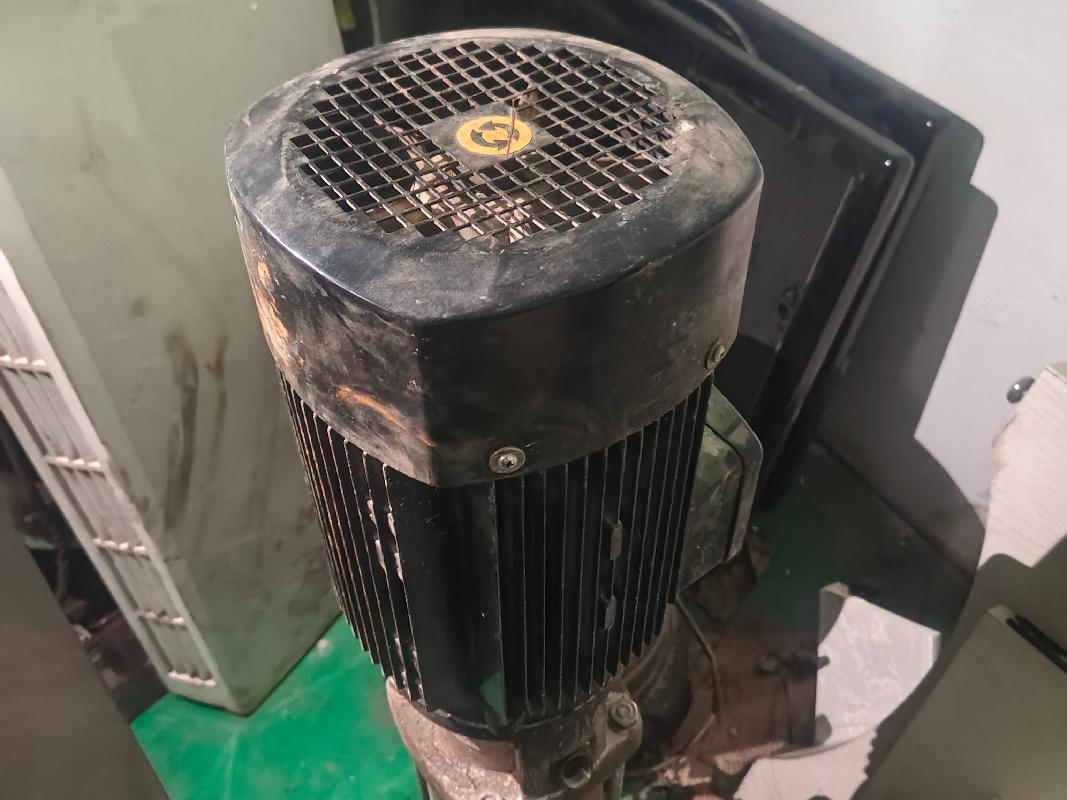 一批废旧设备及家具转让公告